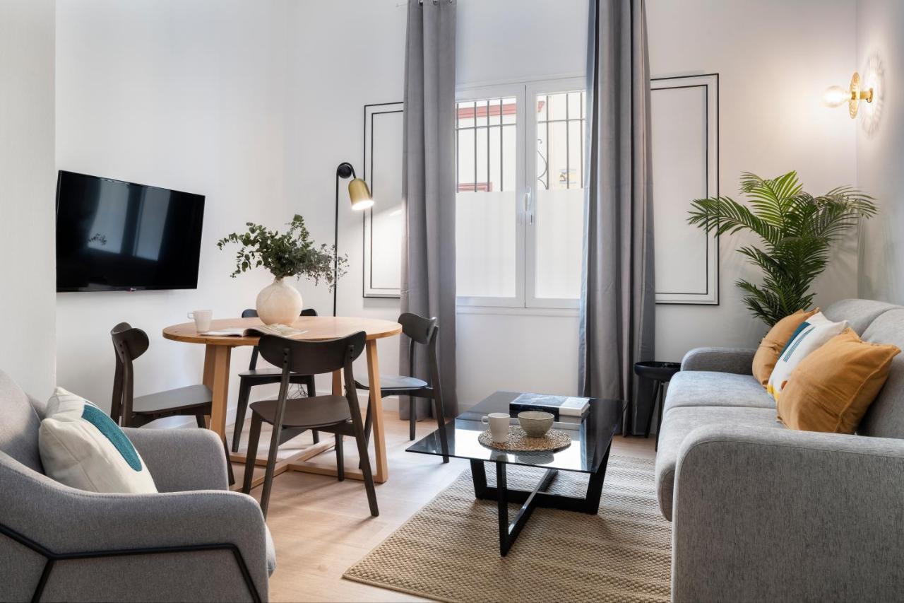 Suites Maestranza - Santas Patronas By Magno Apartments Севилья Экстерьер фото