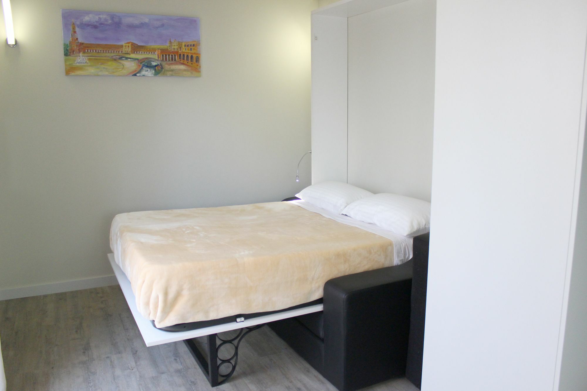 Suites Maestranza - Santas Patronas By Magno Apartments Севилья Экстерьер фото